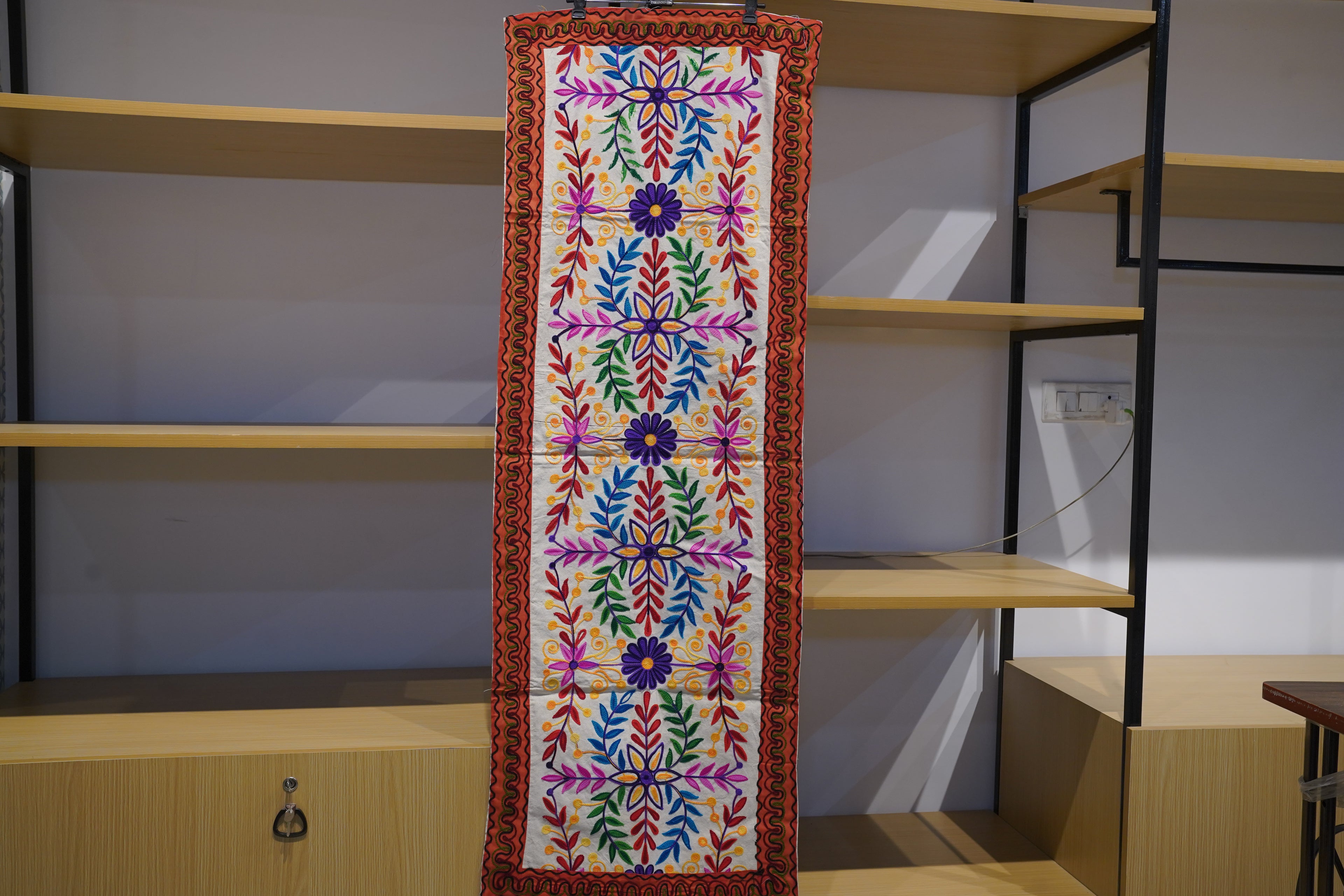 Floral pattern Runner