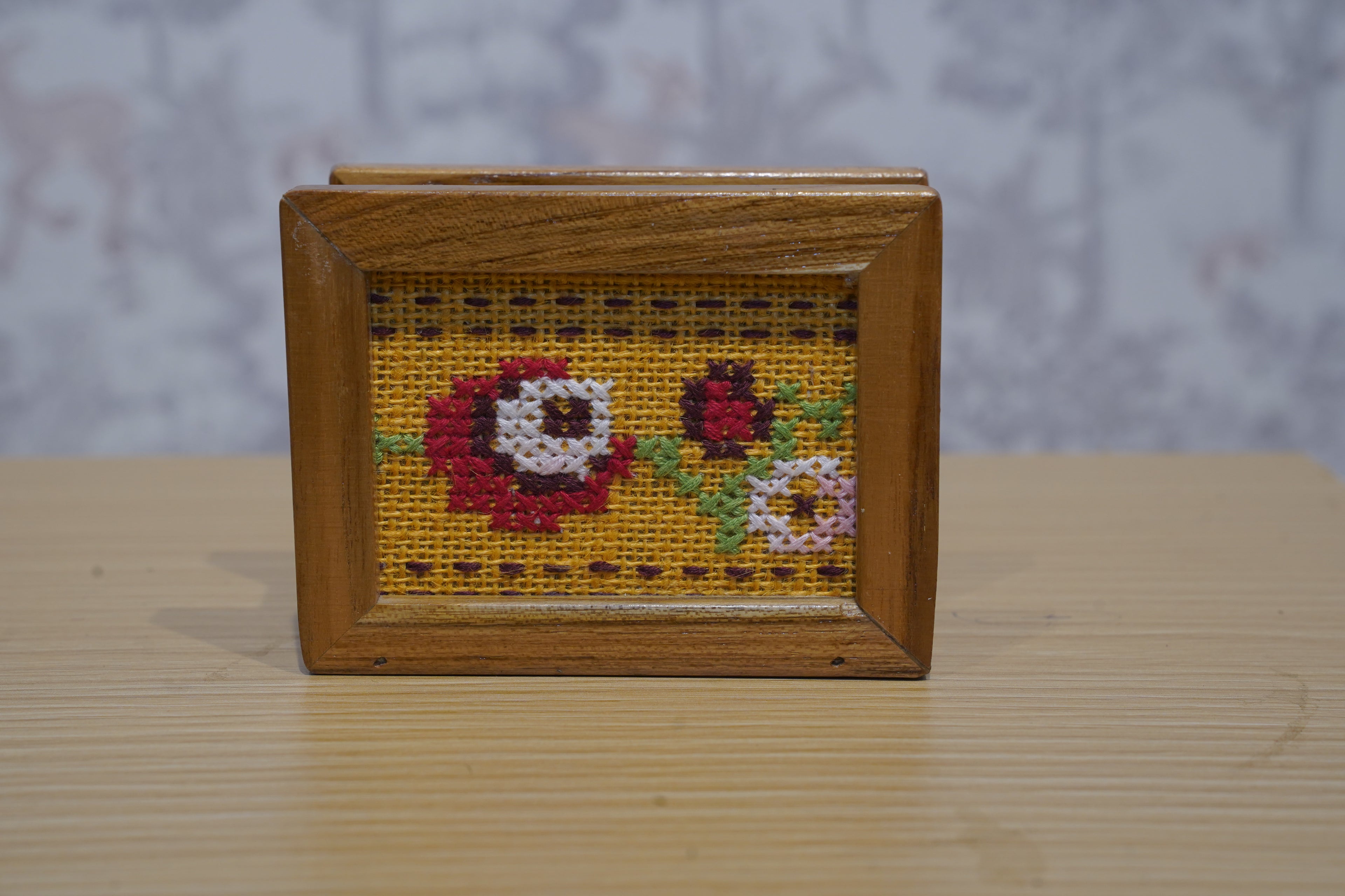 Yellow Tissue holder